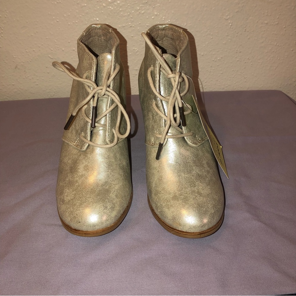 BRAND NEW TOMS HEELED BOOTS - Picture 2 of 6